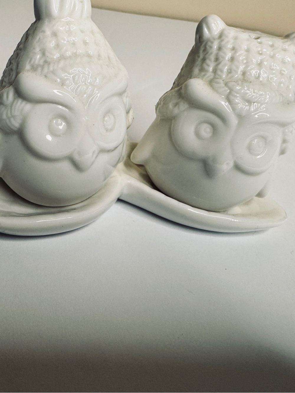 White Ceramic Owl Salt and Pepper Shaker Set - Brand Unspecified